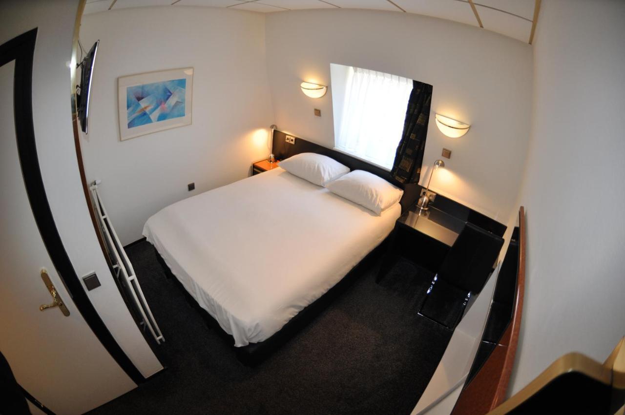 Budget Hotel Le Beau Rivage Middelburg Exterior photo